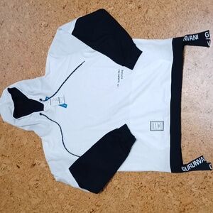 Gurunvani Black & White Pullover Hoodie Men's Size L,  NWT